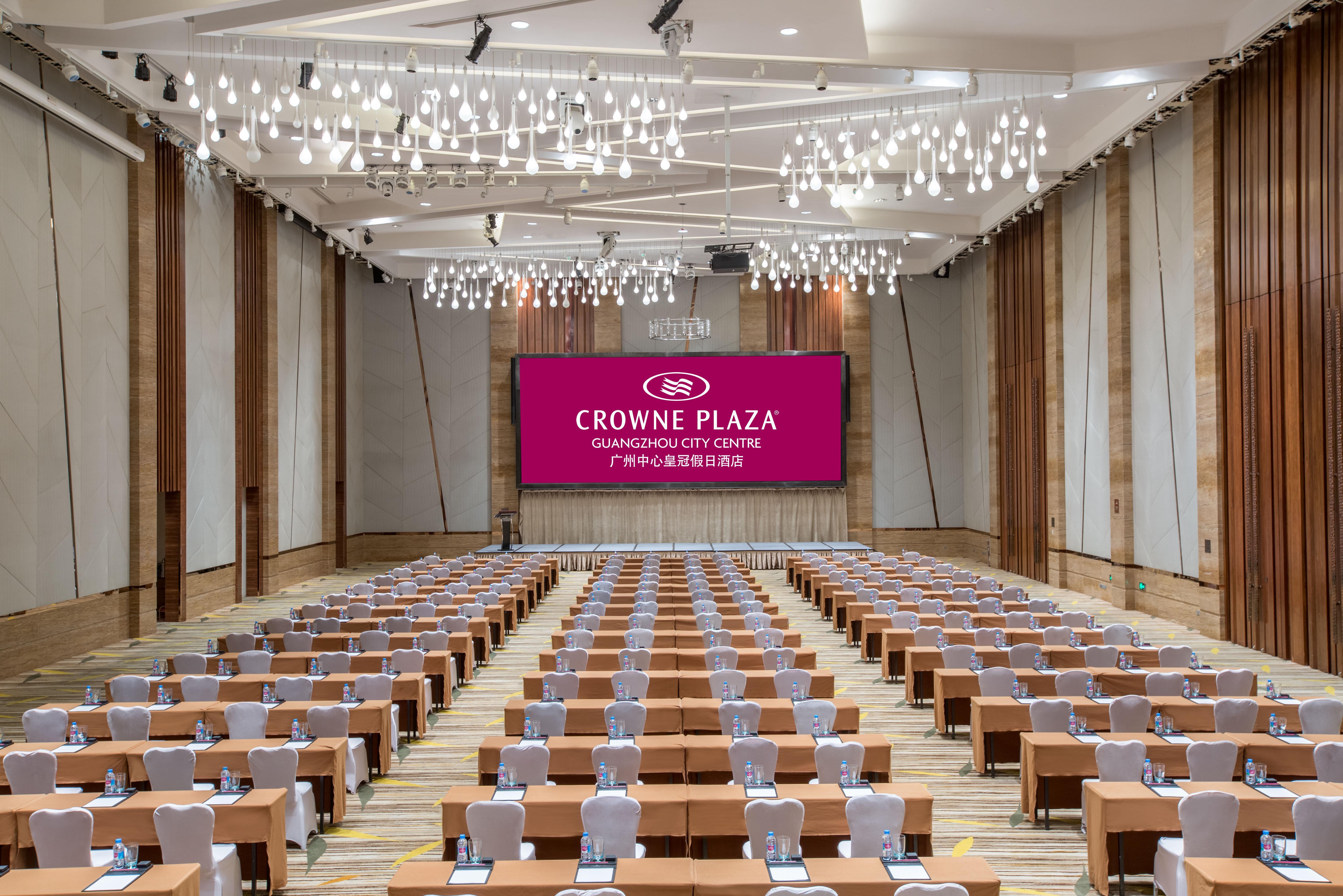 Crowne Plaza Guangzhou City Centre By Ihg - Free Shuttle Between Hotel And Exhibition Center During Canton Fair & Exhibitor Registration Counter Exterior foto The Grand Ballroom