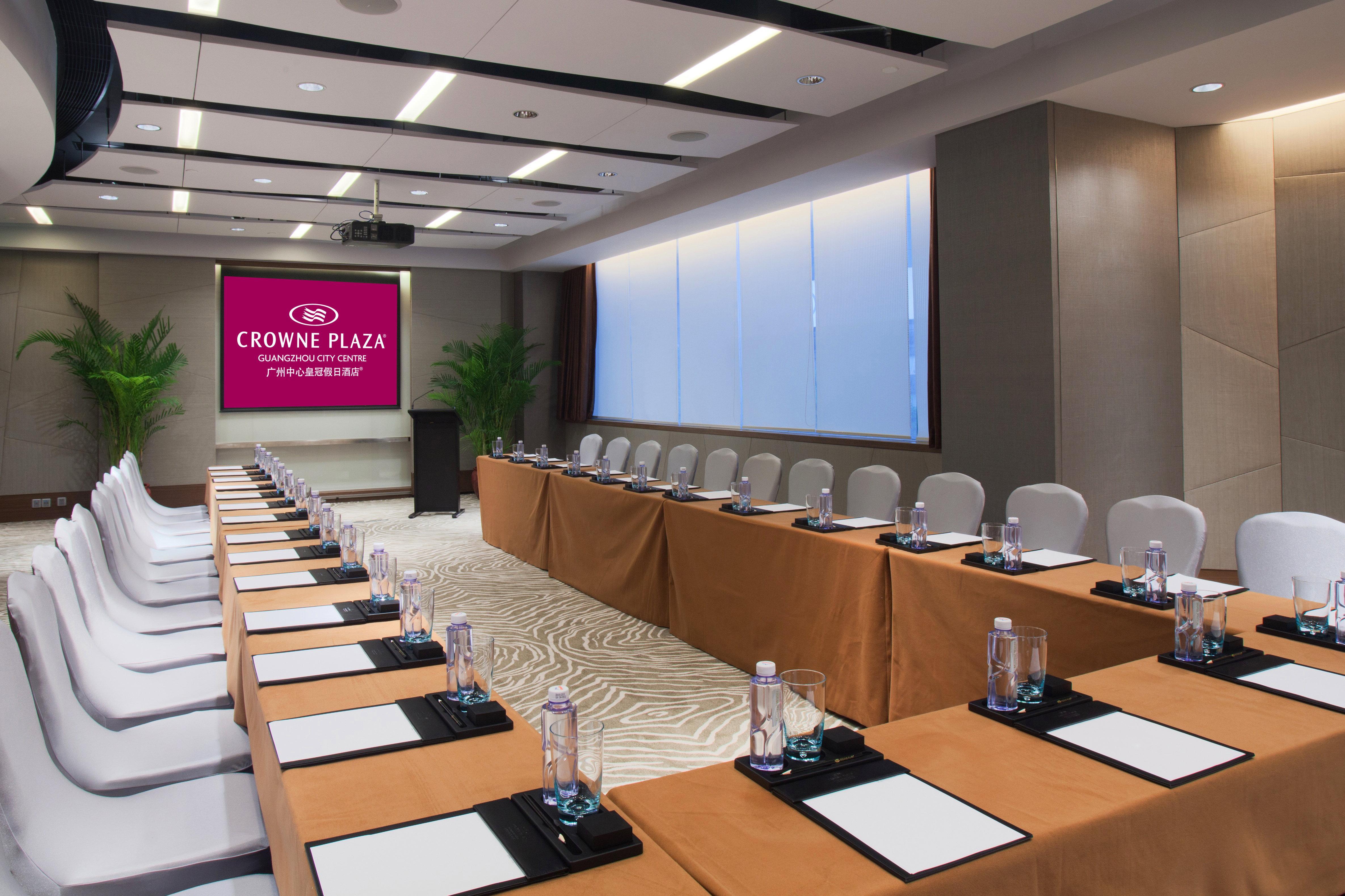 Crowne Plaza Guangzhou City Centre By Ihg - Free Shuttle Between Hotel And Exhibition Center During Canton Fair & Exhibitor Registration Counter Negocio foto Meeting room