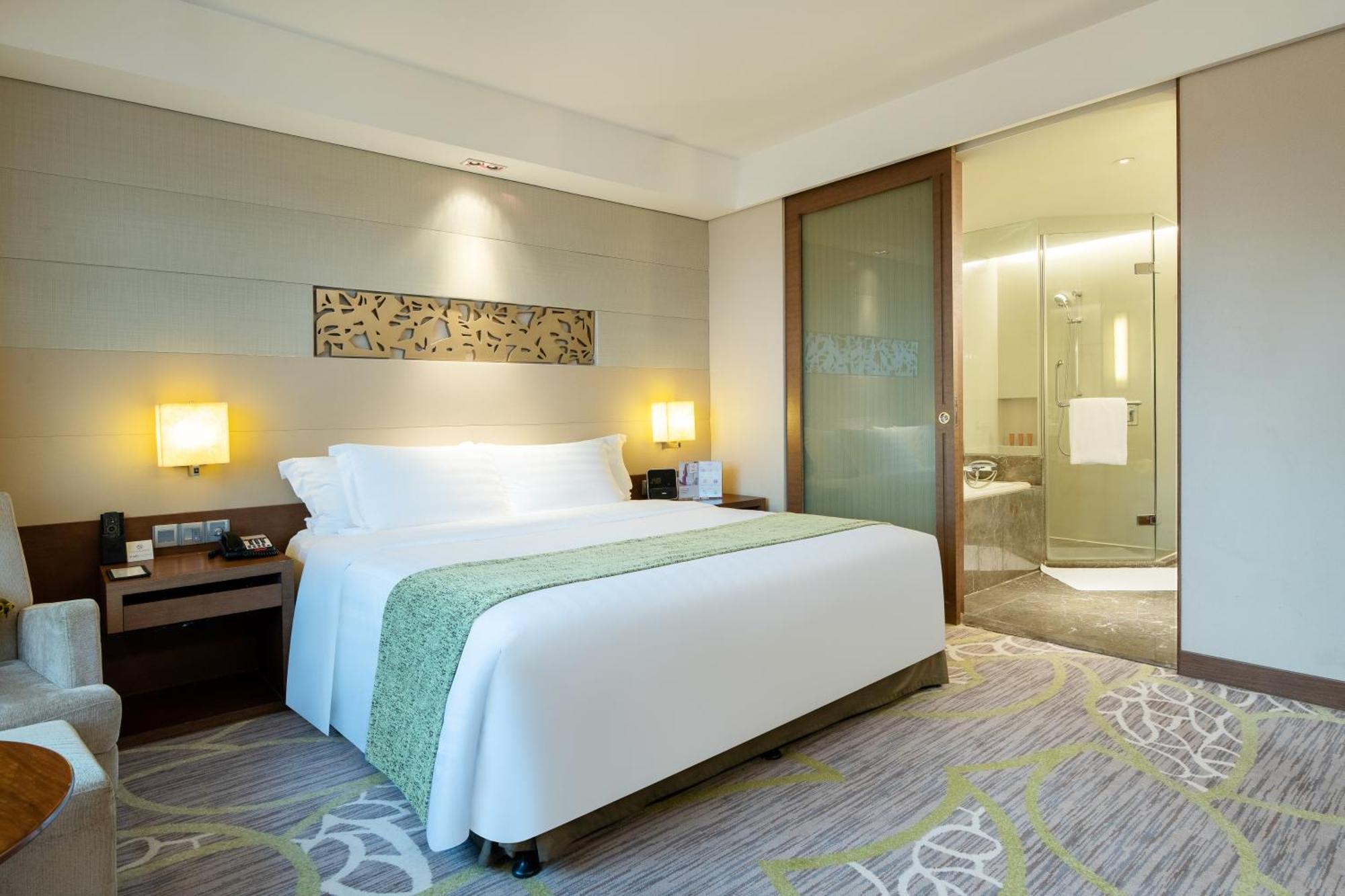 Crowne Plaza Guangzhou City Centre By Ihg - Free Shuttle Between Hotel And Exhibition Center During Canton Fair & Exhibitor Registration Counter Exterior foto